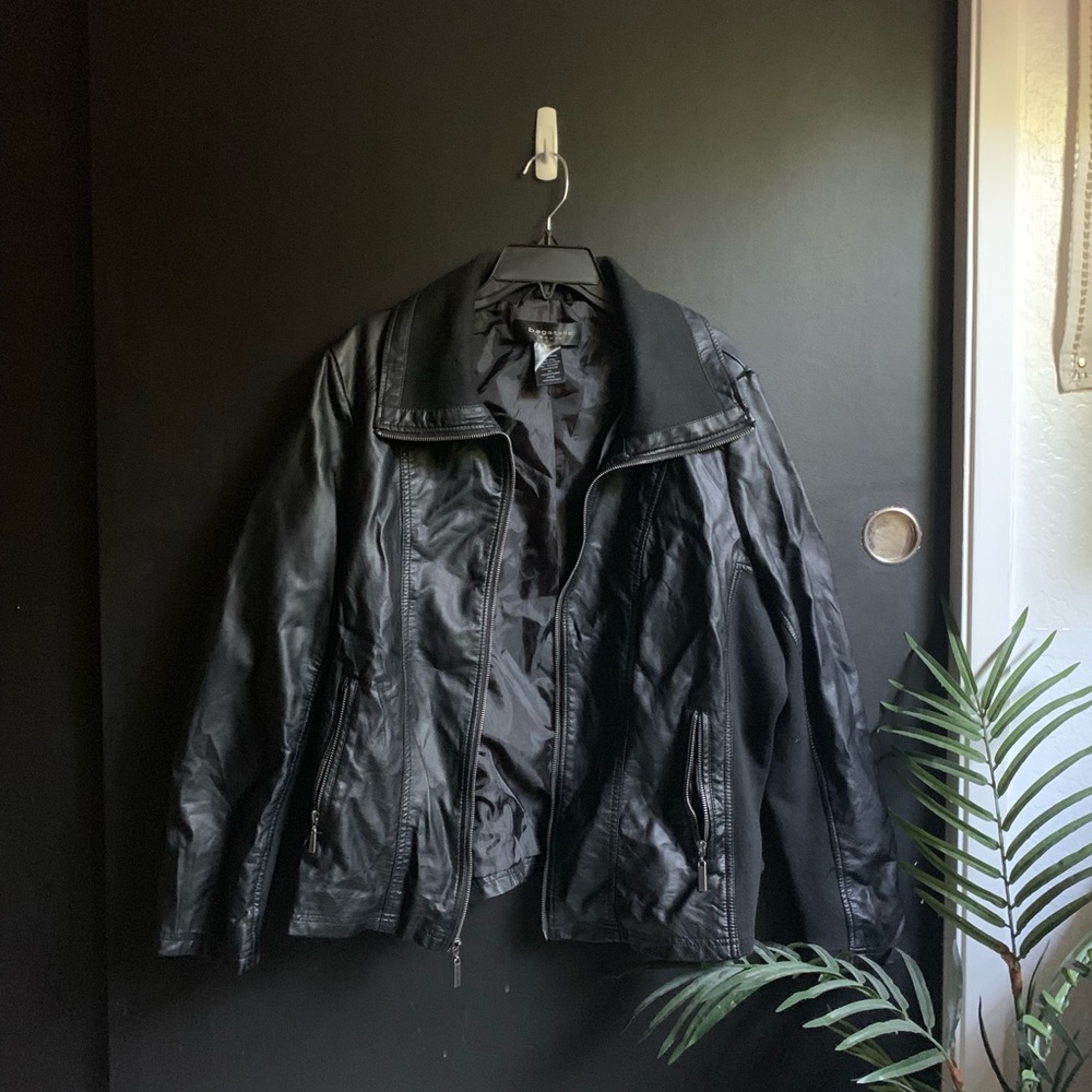 Women’s Leather Jacket